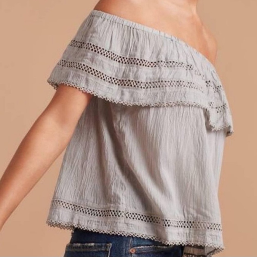 Wilfred Aritzia Hollande off shoulder Blouse in Ashen Grey bin 1C